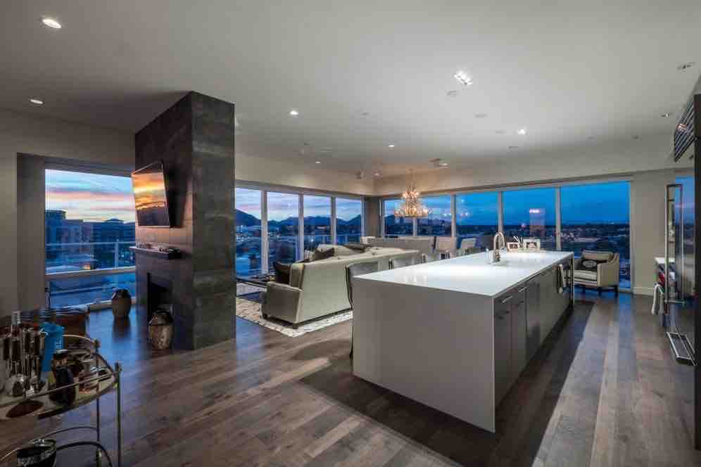 Downtown Scottsdale Penthouse $1,695,000